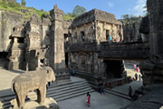 アジャンタ・エローラ 西インド7つの世界遺産 