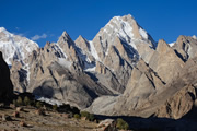 4WDで行くカラコルム「岩の殿堂」へ
